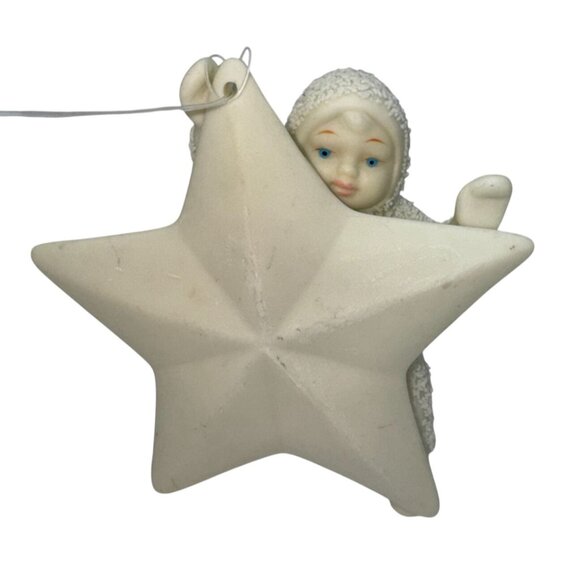 DEPARTMENT 56 SNOW BABY WITH STAR ORNAMENT AND A FRIEND CHRISTMAS HOLIDAY - Picture 2 of 6